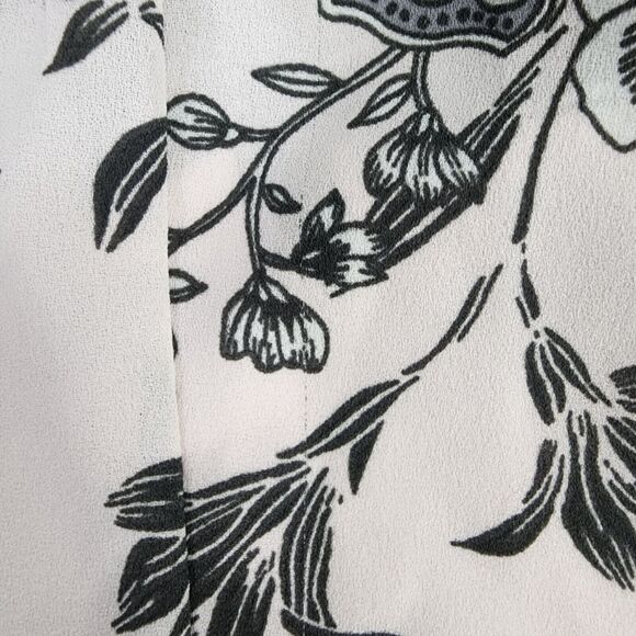 LOFT PLUS Womens Blouse Size 20 Pink Floral Split V Neck Long Sleeve Lightweight - Picture 9 of 11